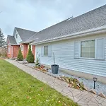 Grapelet Bed And Breakfast