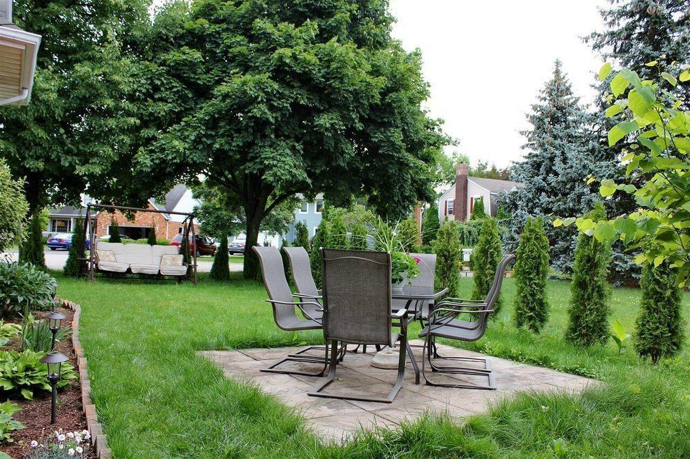 Grapelet Bed & Breakfast 3*