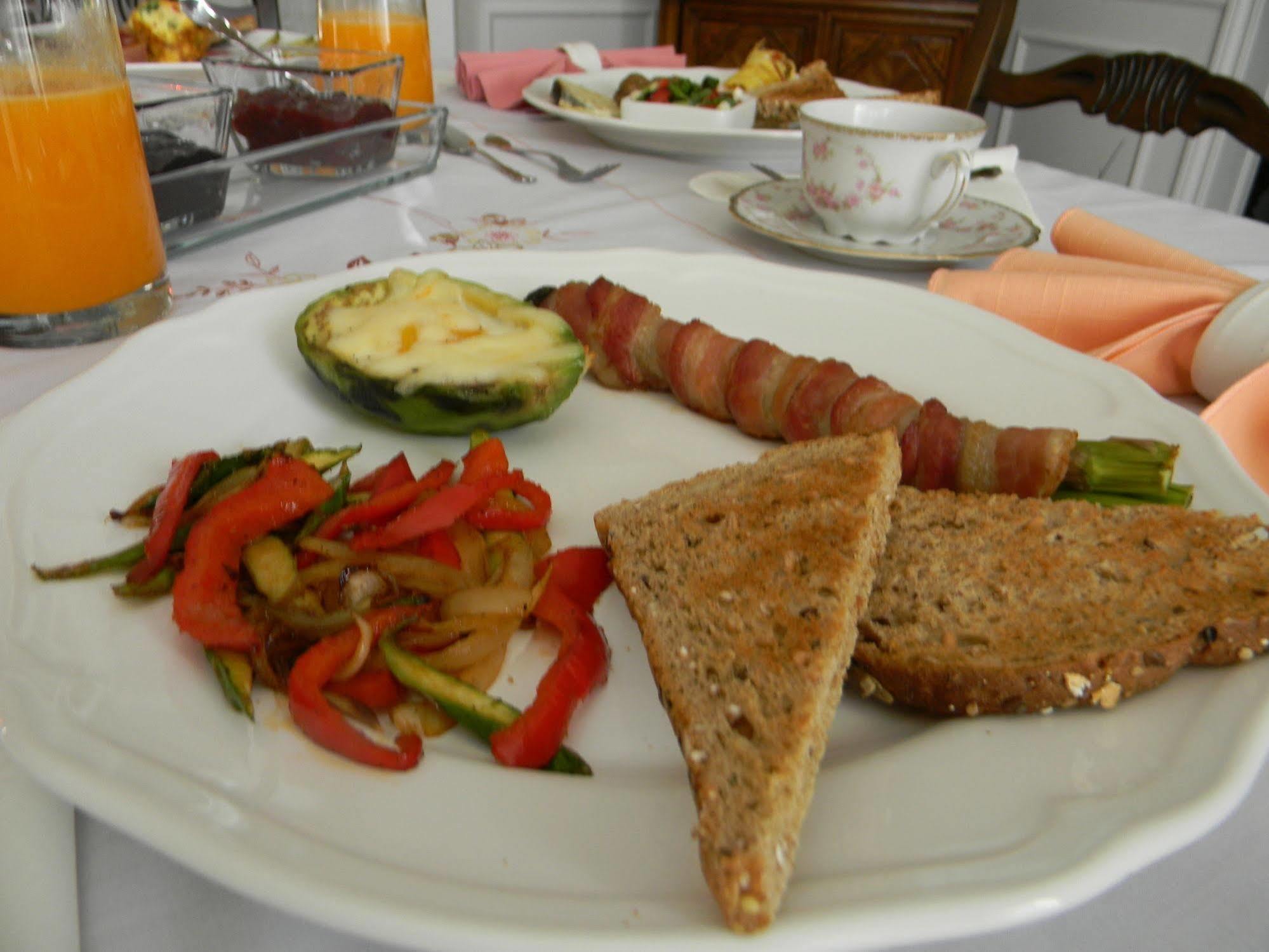 Grapelet Bed & Breakfast