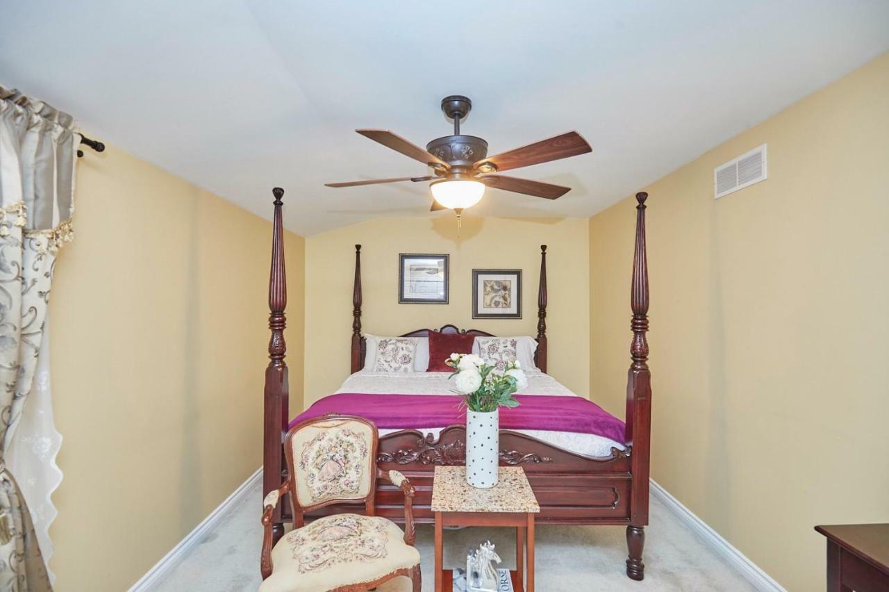 Grapelet Bed & Breakfast Niagara Falls
